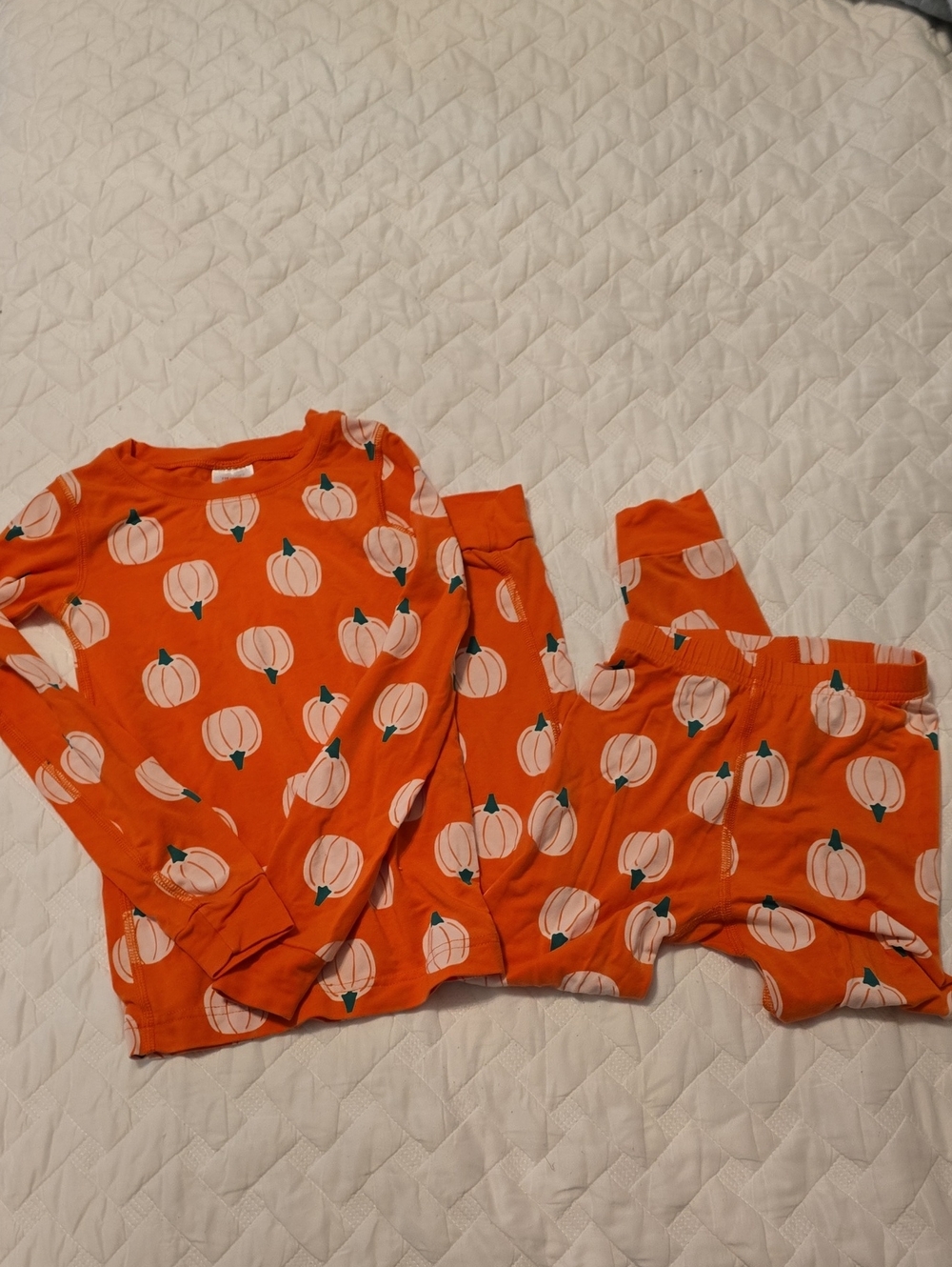 Hanna Andersson Orange Pumpkin Print Pajama Set